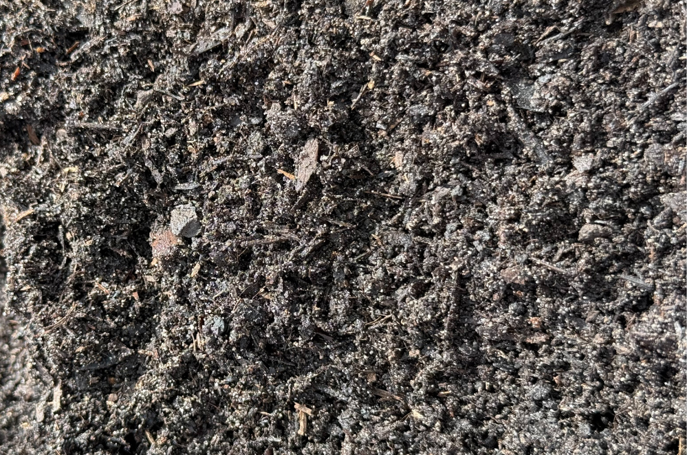 Comand Soil Yard - Soil Amendment